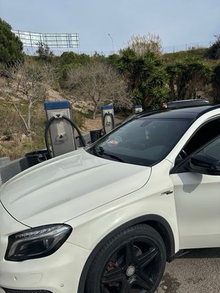 Mercedes-Benz GLA 2015