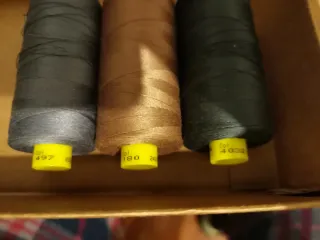 Filo poliestere titolo 70