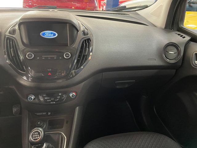 Ford Tourneo Courier  2018 TITANIUM 100CV