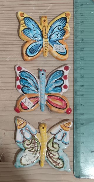 3 farfalle piccole in ceramica