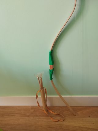 Arco con flechas juguete madera