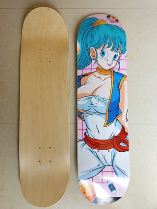 Tabla skate Dragonball Bulma sexy