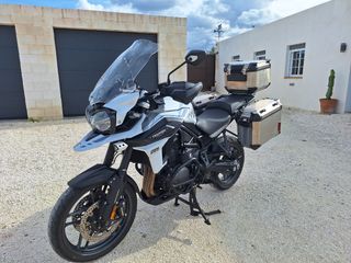 Triumph tiger 1200 alpine
