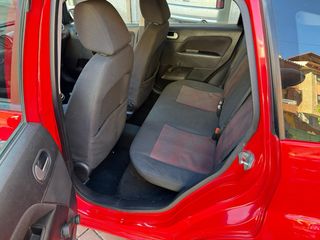 Ford Fiesta 2004