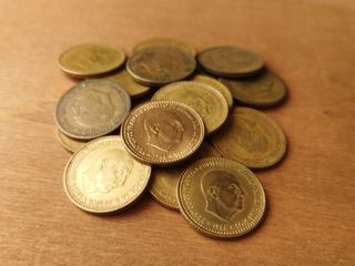 Lote 18 monedas 1 peseta Estado Español Franco