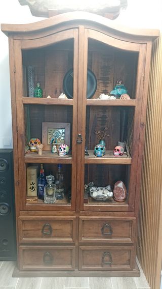 Mueble vitrina mexicana 