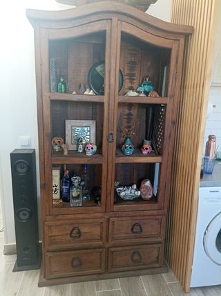 Mueble vitrina mexicana 