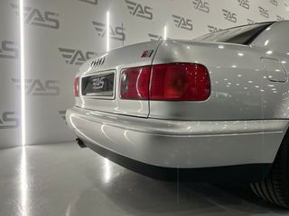 Audi A8 4.2 QUATTRO TIPTRONIC V8 340cv – SÓLO 49.000km