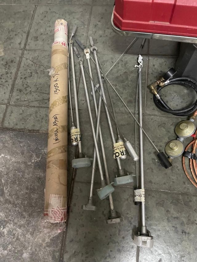 Piezas y material glp