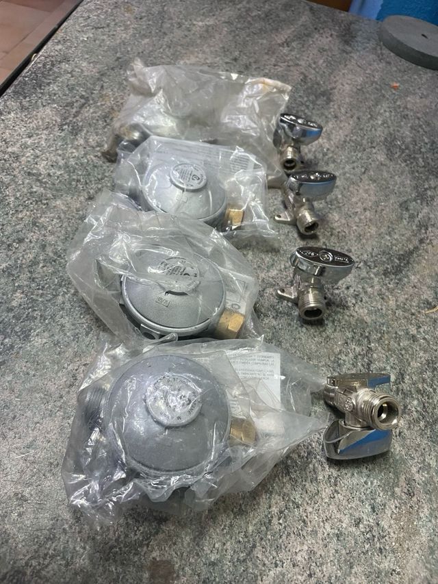 Piezas y material glp