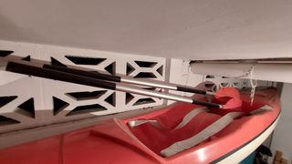 Piragua de fibra y piragua de plástico