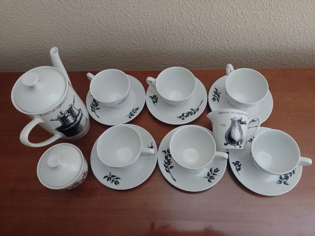 Juego de Pontesa diseñado para Nescafé