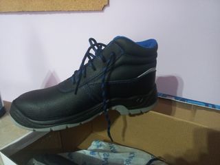 zapato seguridad talla43