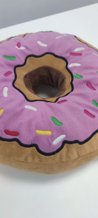 Peluche cojín donuts