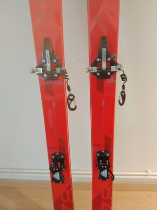 Esquís de travesía Elan Ibex 78