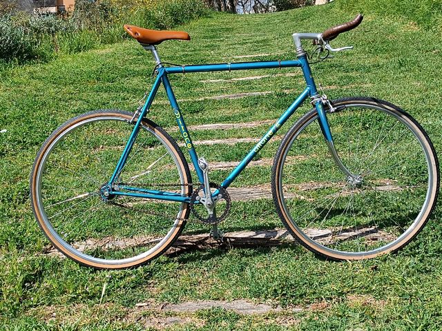 Bicicleta clásica GITANE.