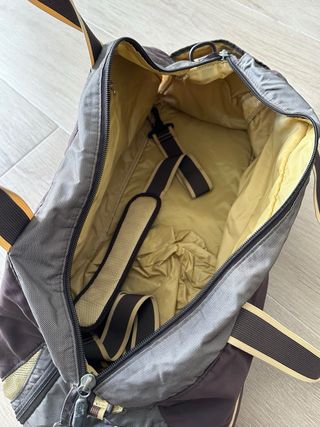 Bolsa deporte Nike y mochila Herschel