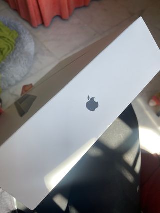 Caja vacía MacBook Pro
