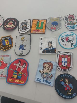 22 emblemas universidade