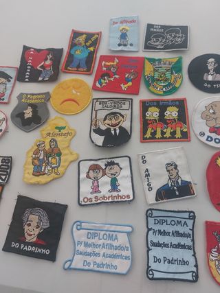 24 emblemas universidade