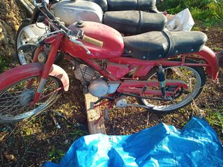 Lote de motos clásicas .