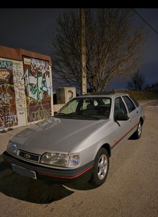 Ford sierra 2.0 vehículo histórico en documentació
