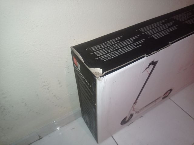 Caja patinete Xiaomi 3