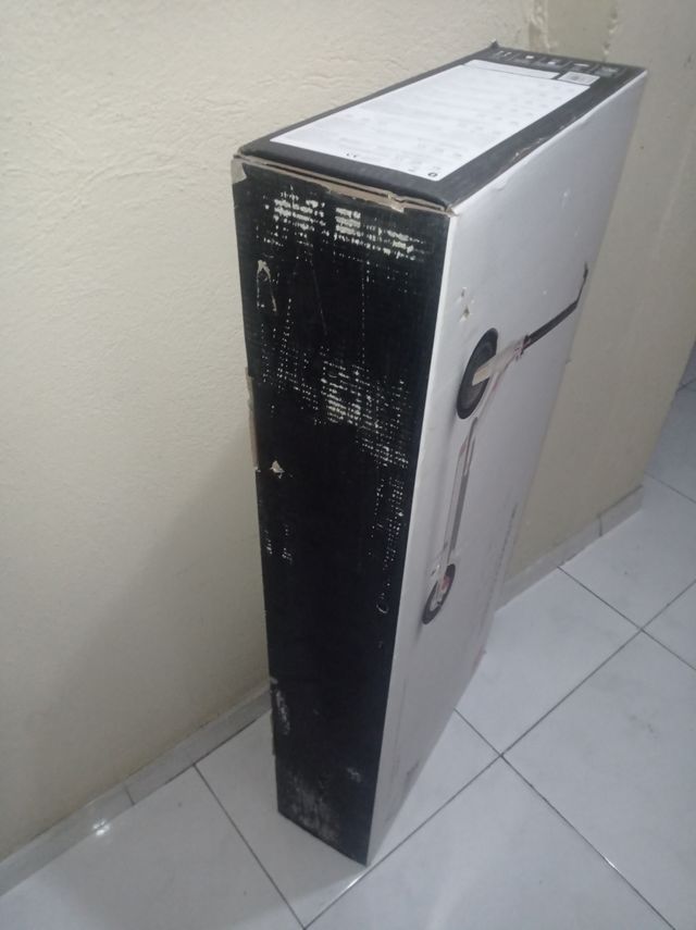 Caja patinete Xiaomi 3