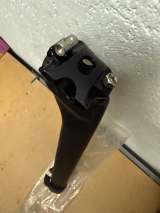 Tija de sillín de carbono para bicicleta