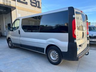 Renault Trafic 2.0dci 115cv LARGA