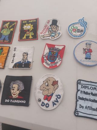 15 emblemas universidade