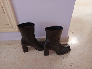 Botines negro cuero 