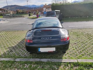 Porsche 911 - Carrera 4 cabrio