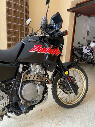 Honda Dominator 650cc