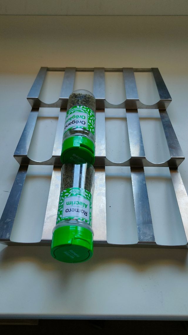 Especiero metálico cajon