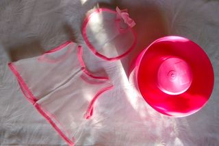 Cubre vestido, babero Orinal y pañal para muñecas