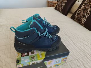 Botas montaña Quechua 