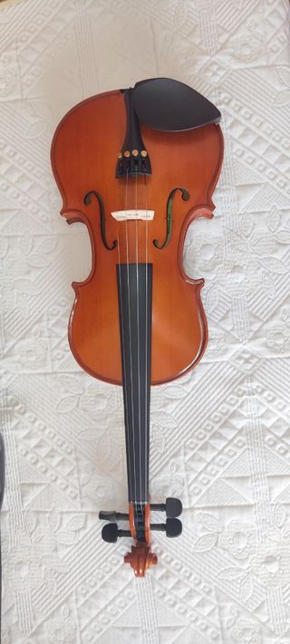 Violín a estrenar