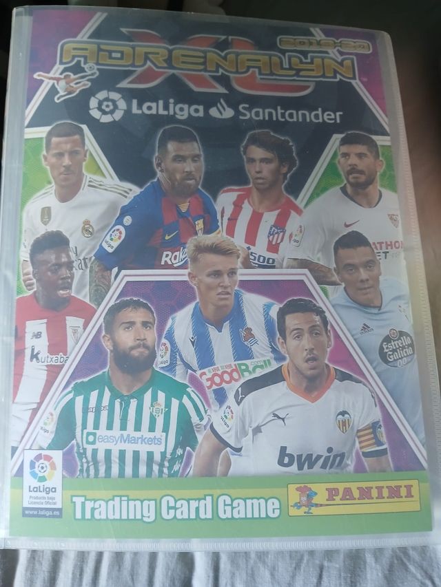 Album Adrenalyn Incompleto