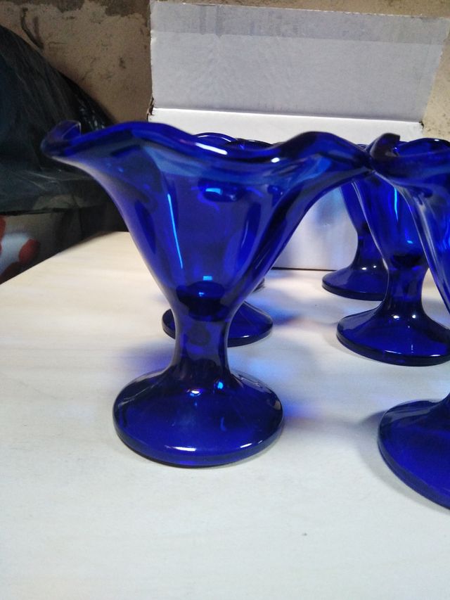 6 coppe gelato in vetro blu