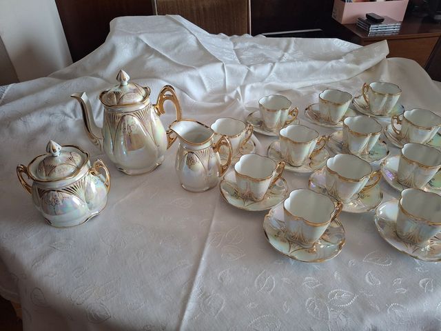 Vajilla  vintage .lo tengo en Barcelona