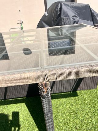 Mesa y sillas de Jardin