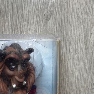 Muñeco clásico Bestia Disney Store.