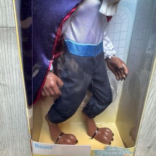 Muñeco clásico Bestia Disney Store.