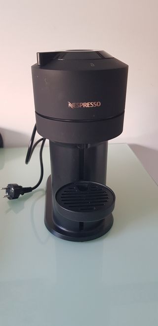 Cafetera Nespresso vertuo, càpsules cafè