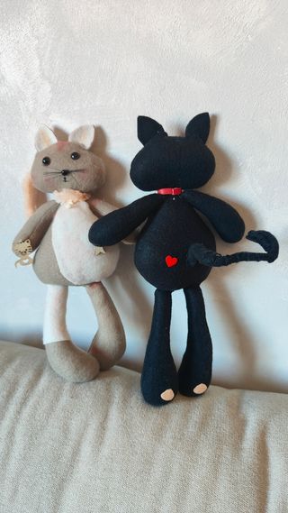 Gatos de peluche