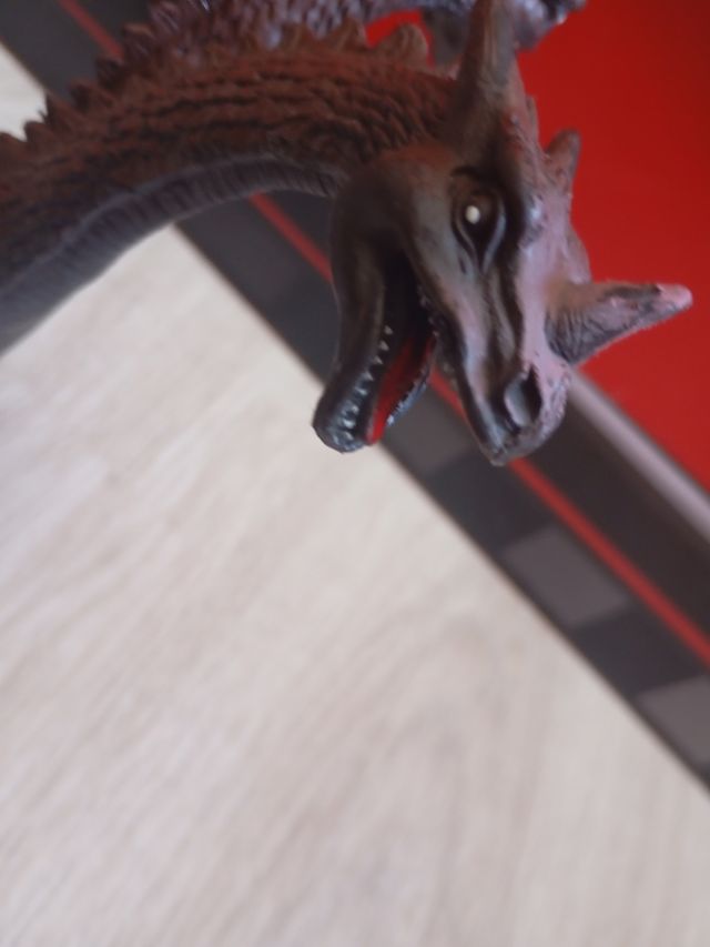 Dinosaurio Dos Cabezas