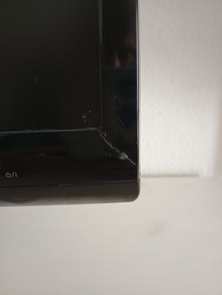 Televisión monitor 23"