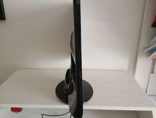 Televisión monitor 23"