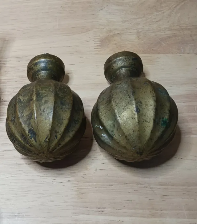 TIRADOR DE BRONCE PUERTA ANTIGUA